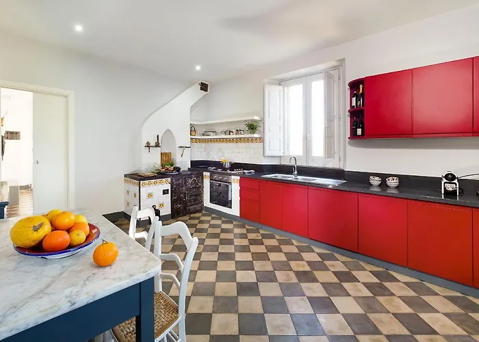 Nerello Mascalese Villa *